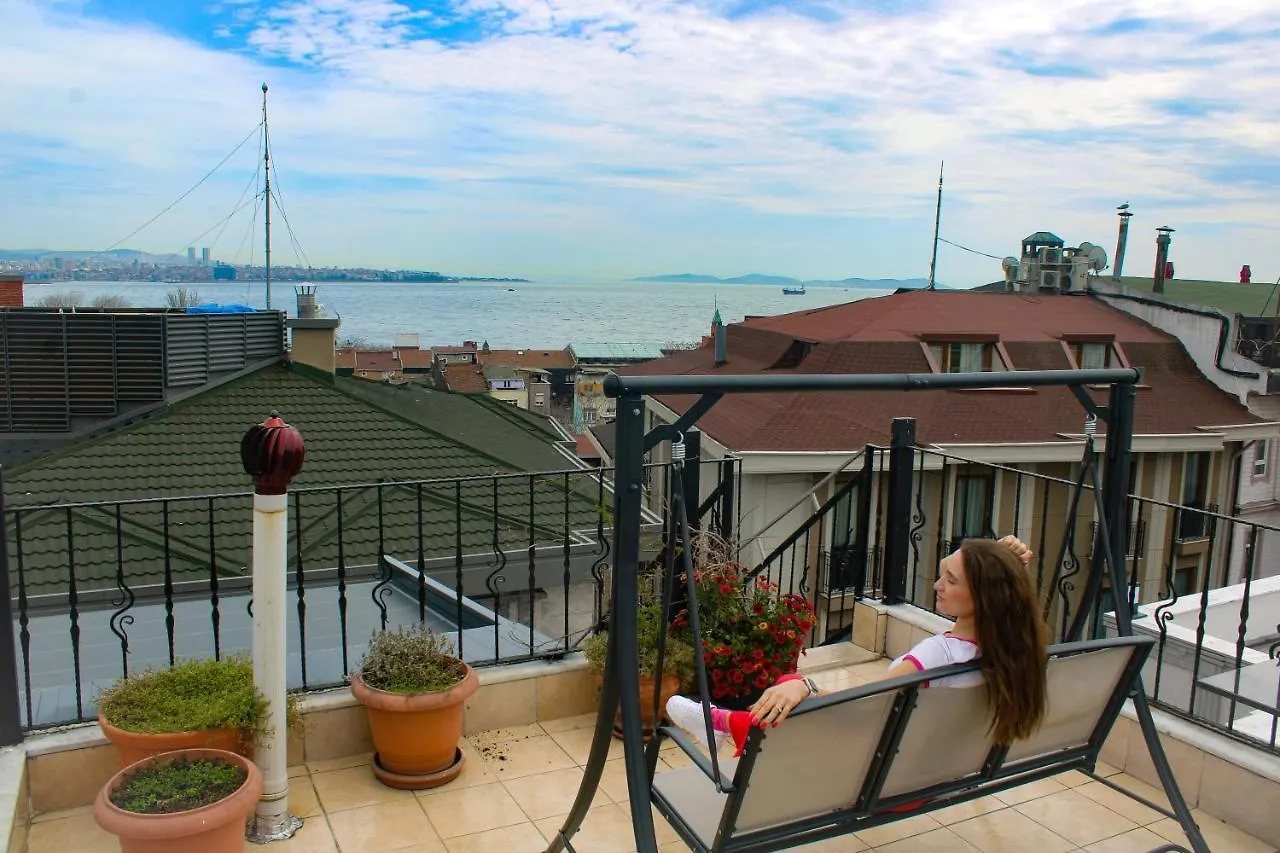 Agora Guesthouse Istanbul 3*,